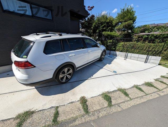 mesm(メズム)の駐車場