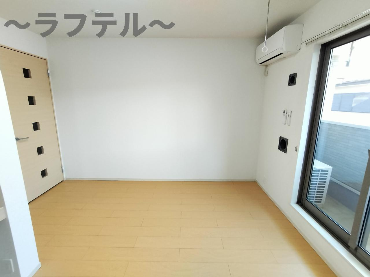 アムールファームの居間・リビング