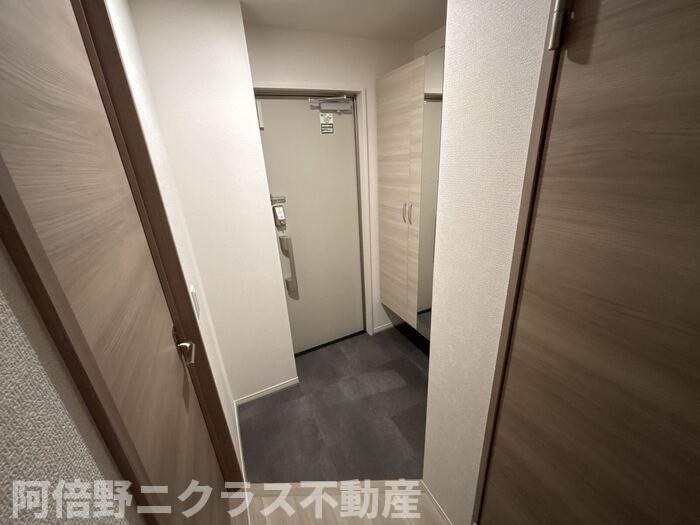 グランピース駒川の玄関