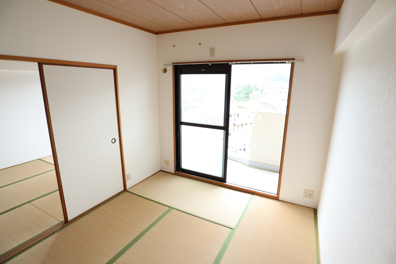 第６サンコウヒルズ西館の和室