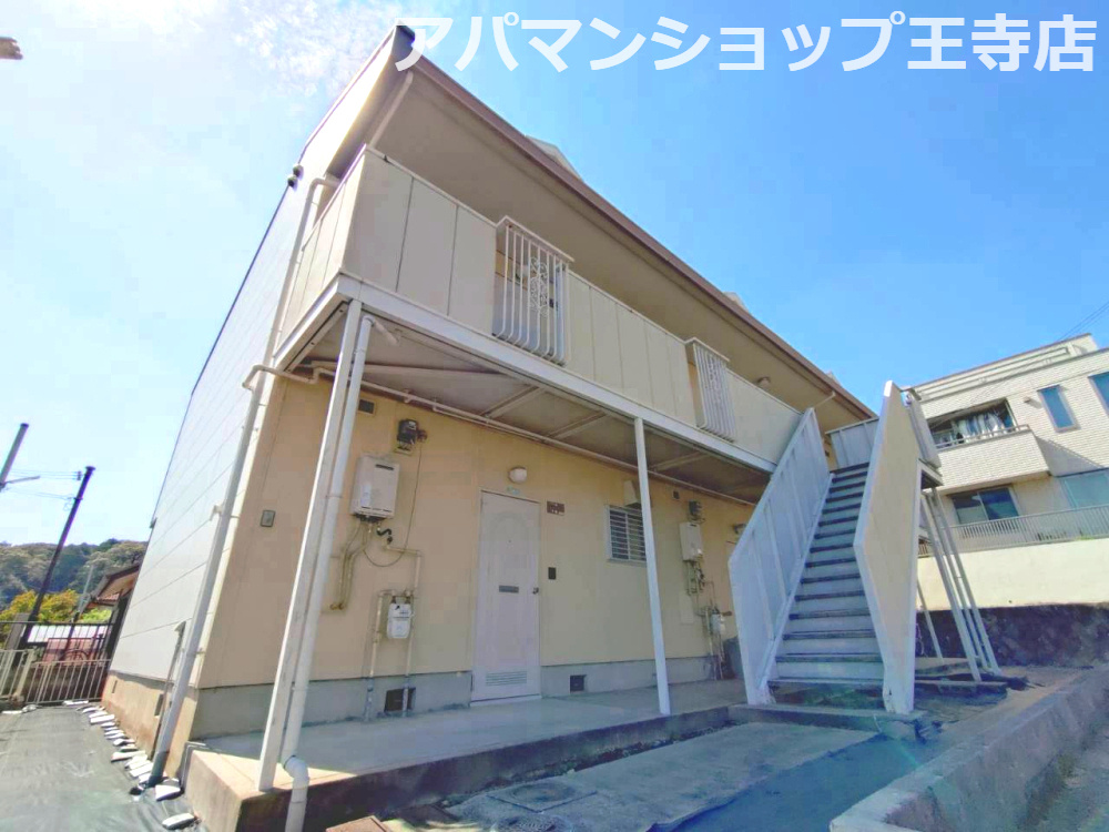 タウニィサカイの外観