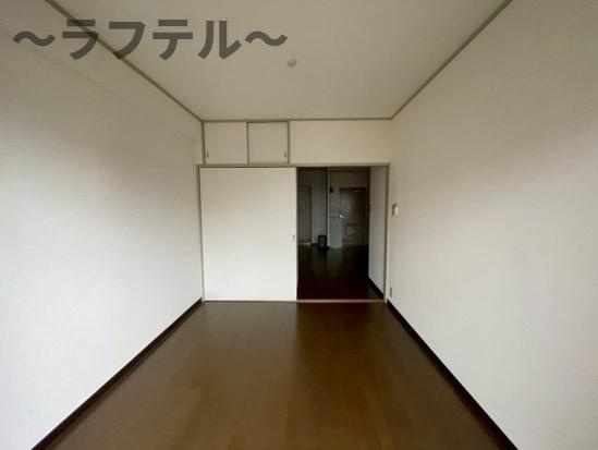 グランレジデンス入間の洋室