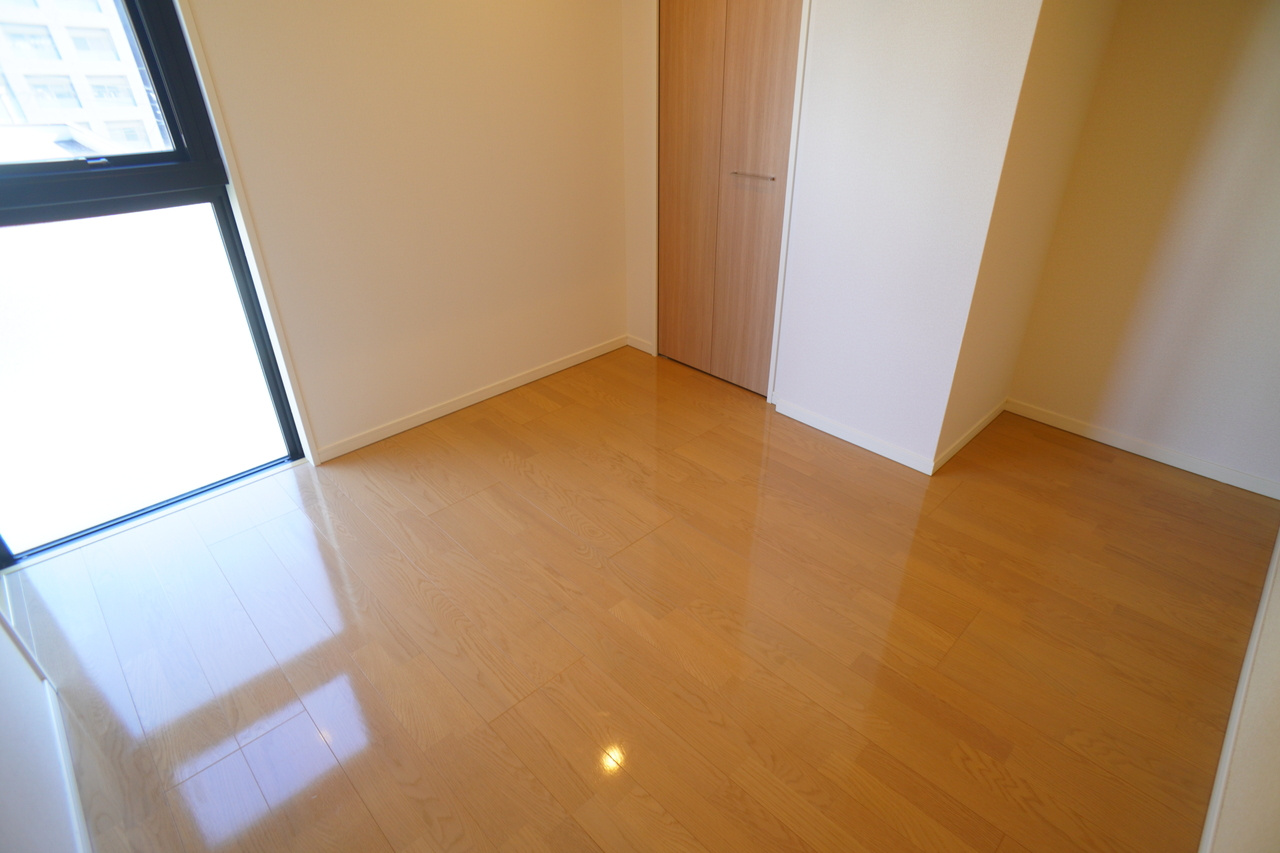 幸ｃｏｕｒｔ　ｎａｒａ　ｓａｎｊｏの洋室