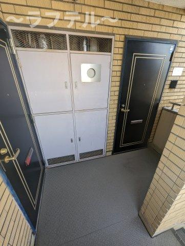 所沢市北有楽町の賃貸マンションのロビー