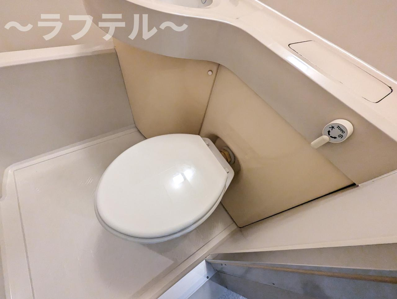 所沢市北有楽町の賃貸マンションのトイレ