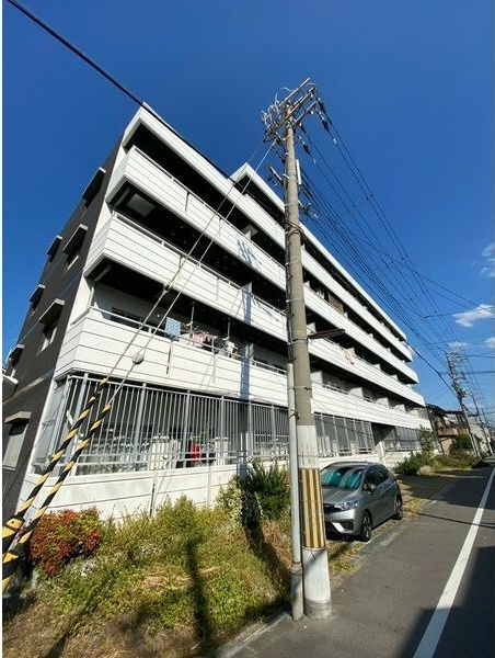 デイグラン長居公園の外観