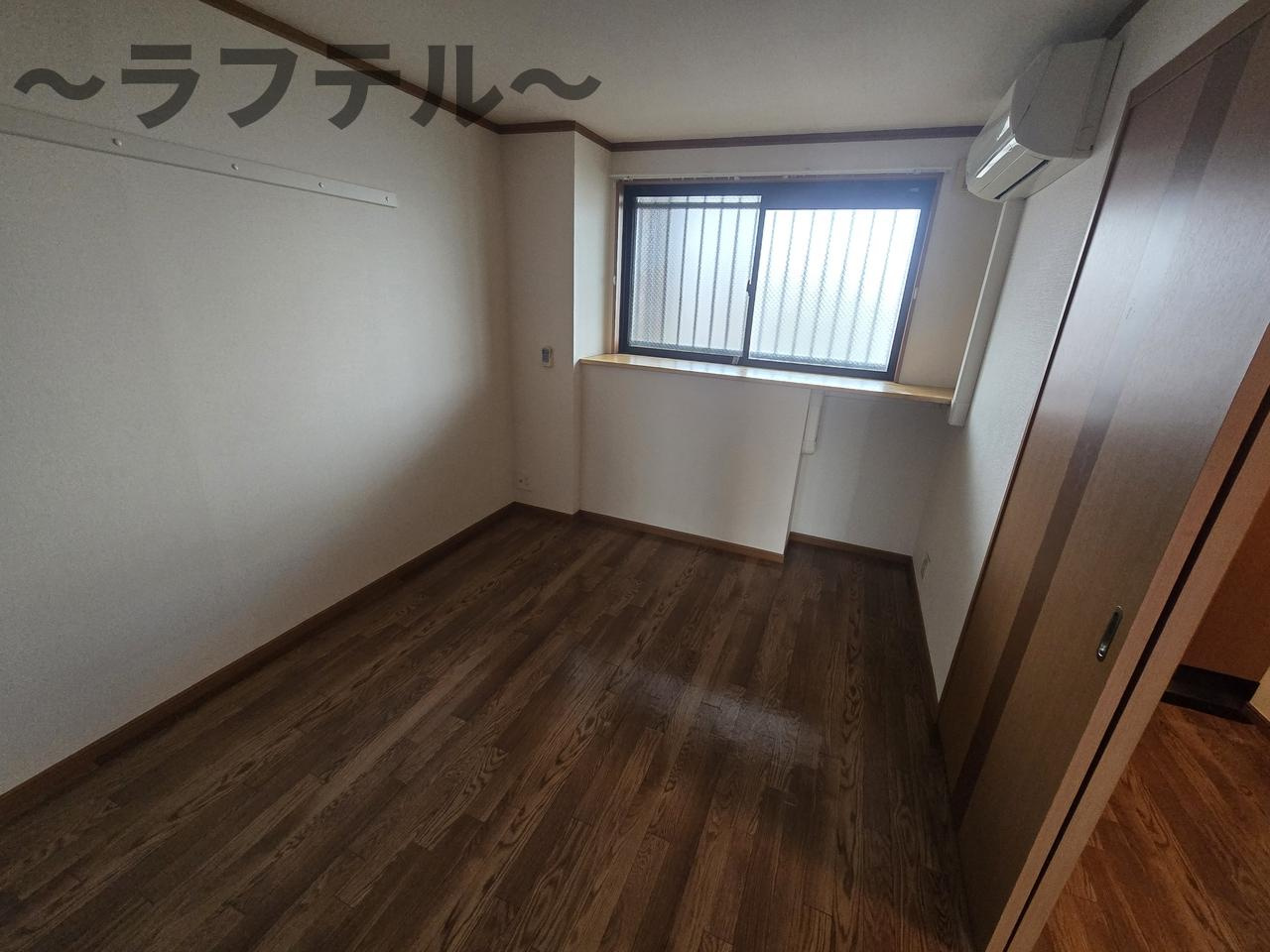 ピークエリシオンの居間・リビング|別部屋イメージ写真