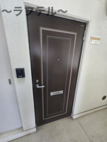 コーラルプラザの玄関|別部屋イメージ写真
