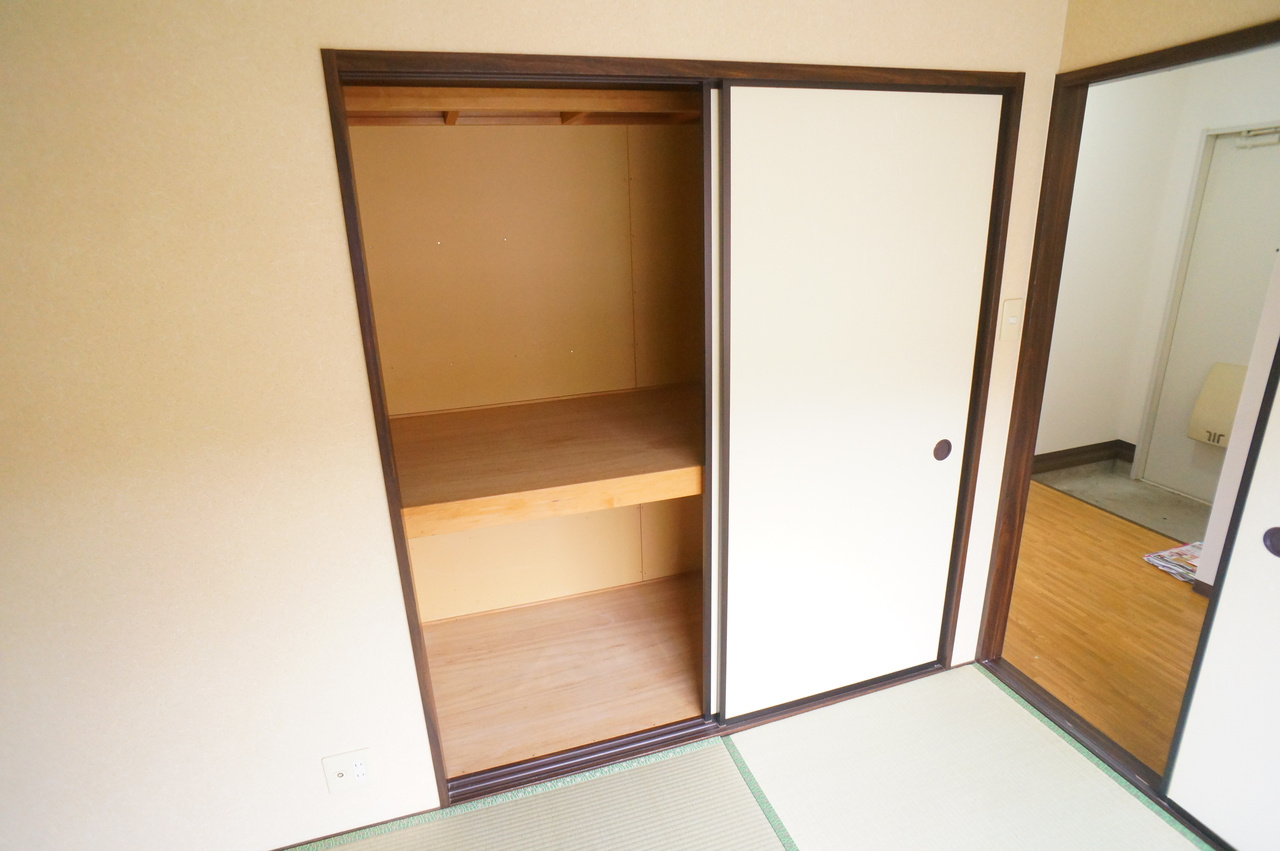 木村ハイツＡの収納|大きなものも収納できそうです