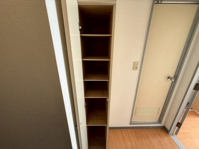 北羅マンションの収納