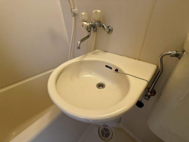 北羅マンションの洗面所