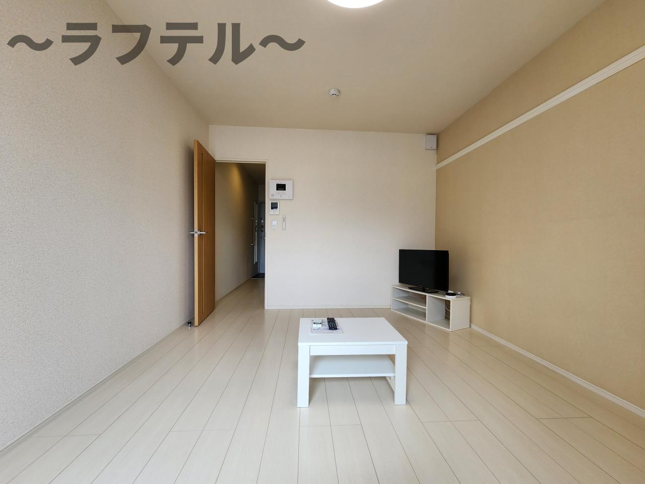 入間市下藤沢５丁目のアパートの居間・リビング