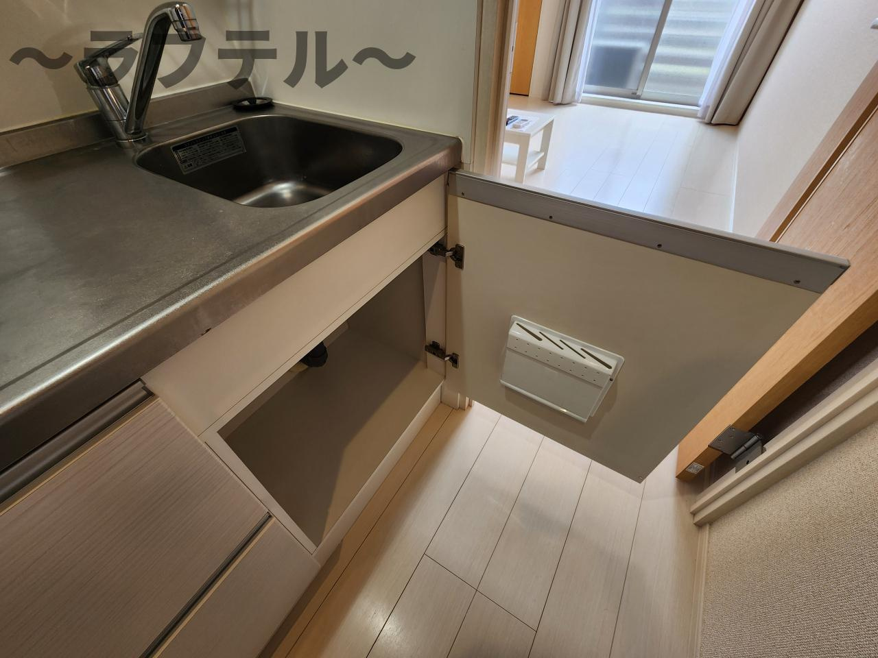 入間市下藤沢５丁目のアパートのキッチン