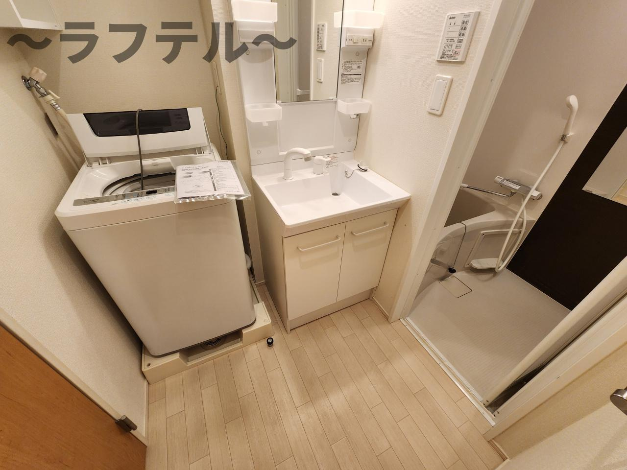 入間市下藤沢５丁目のアパートの洗面所