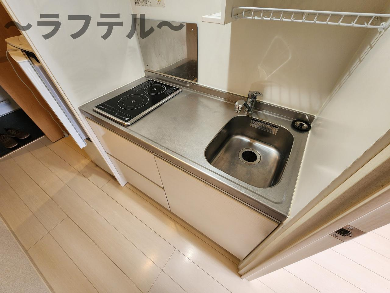 入間市下藤沢５丁目のアパートのキッチン