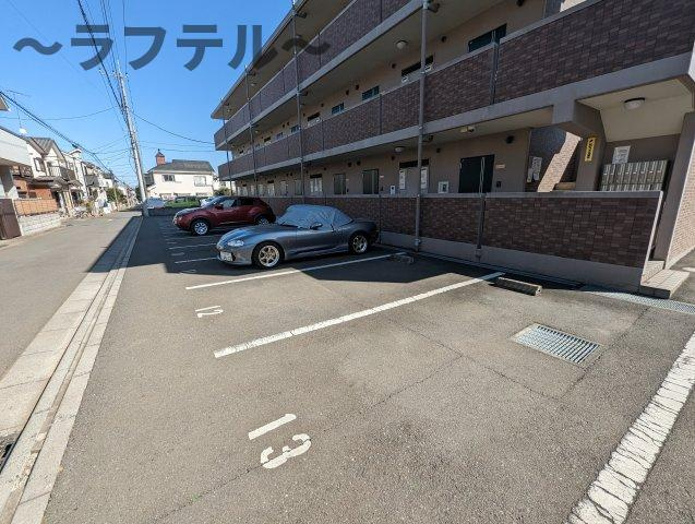 カーサ・ヴェルデの駐車場