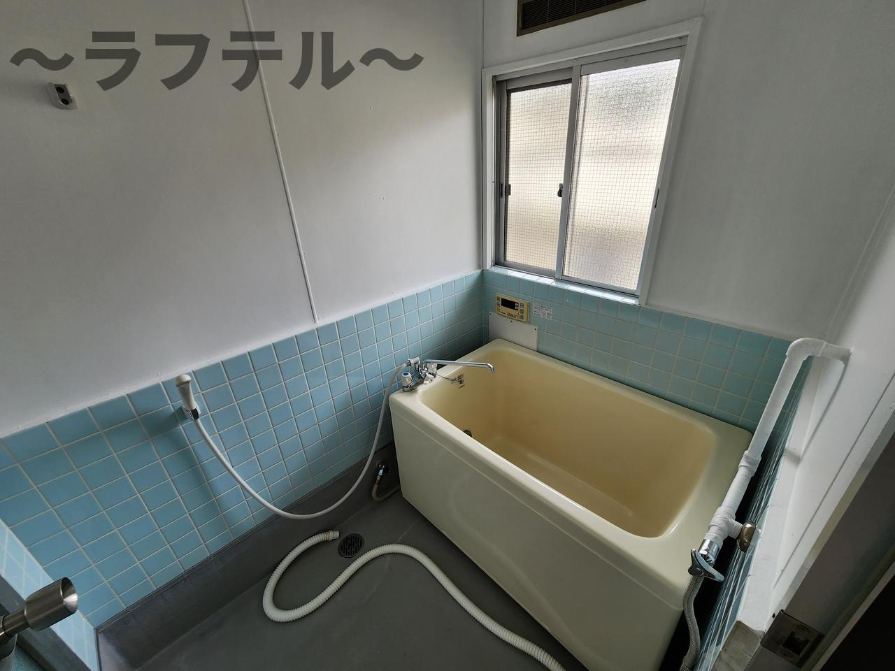 コーポ名取1号棟の浴室