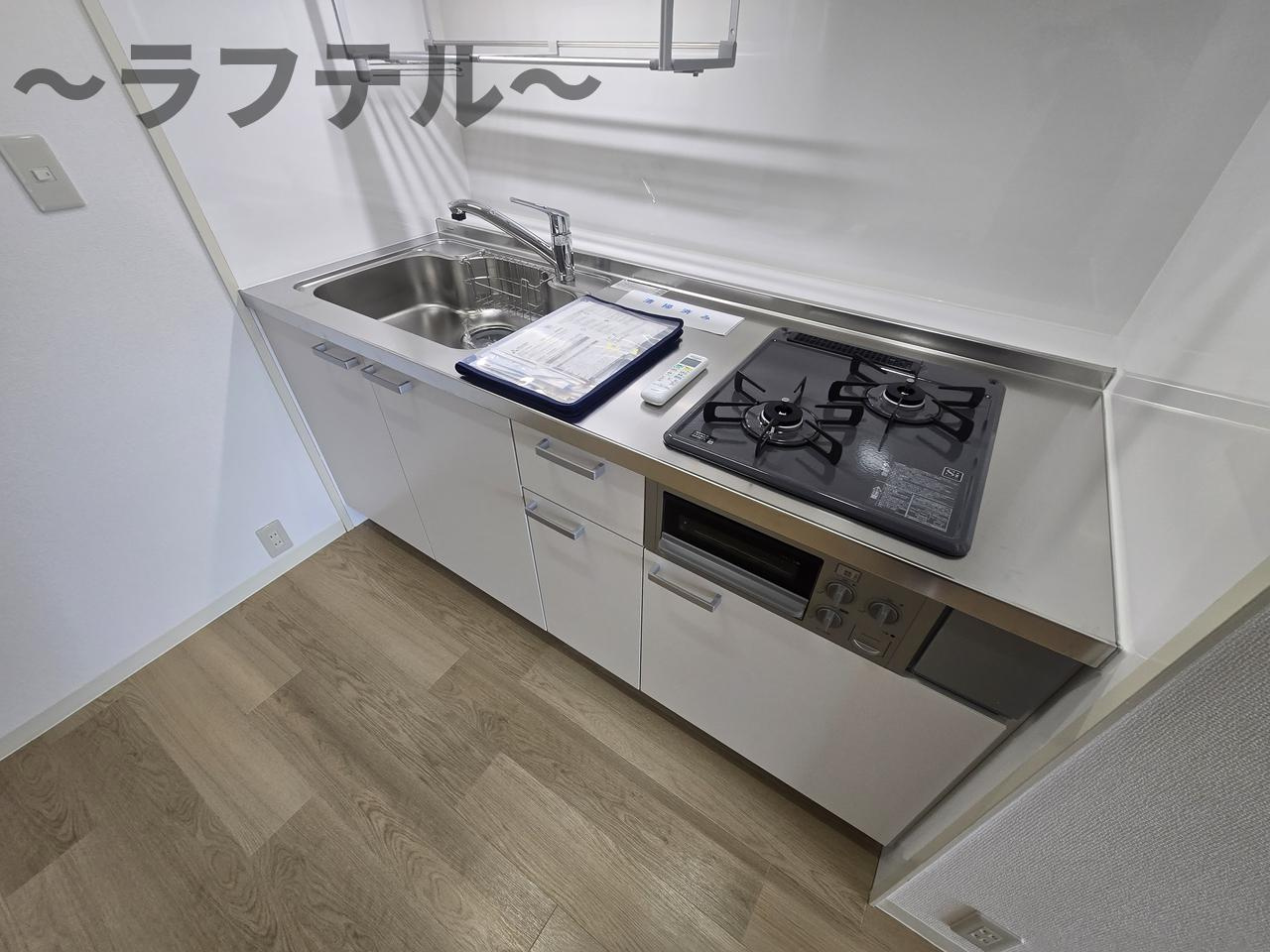 入間市駅前ビルのキッチン|別部屋イメージ写真