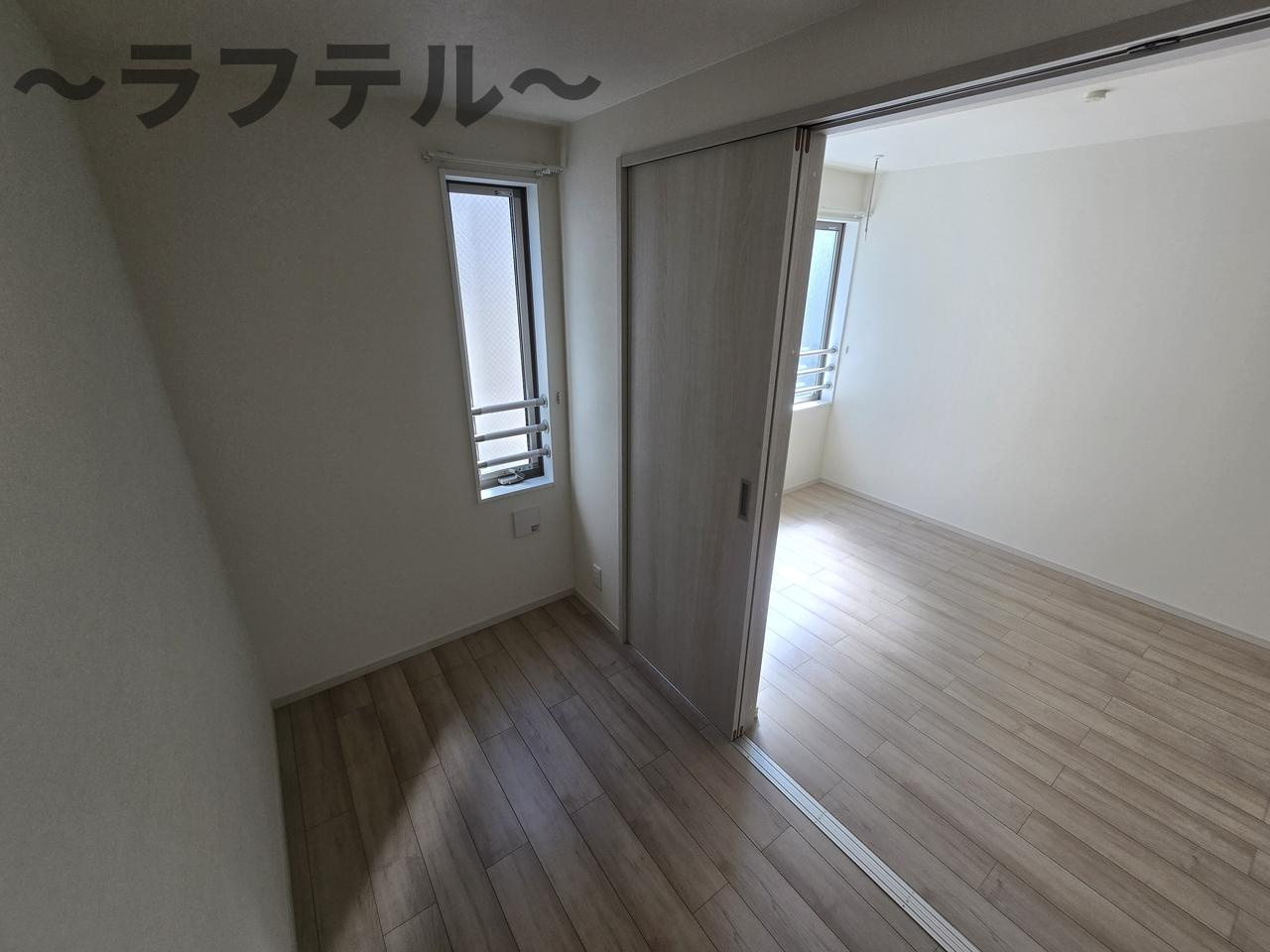 KEIAI RESIDENCE 新所沢の洋室|別部屋イメージ写真