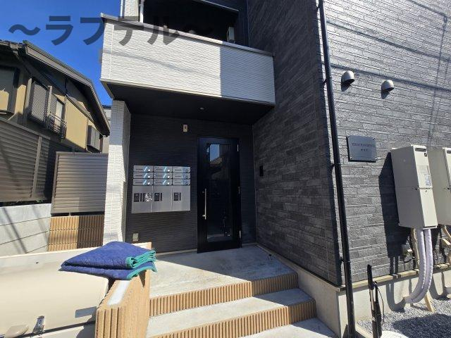 KEIAI RESIDENCE 新所沢のエントランス