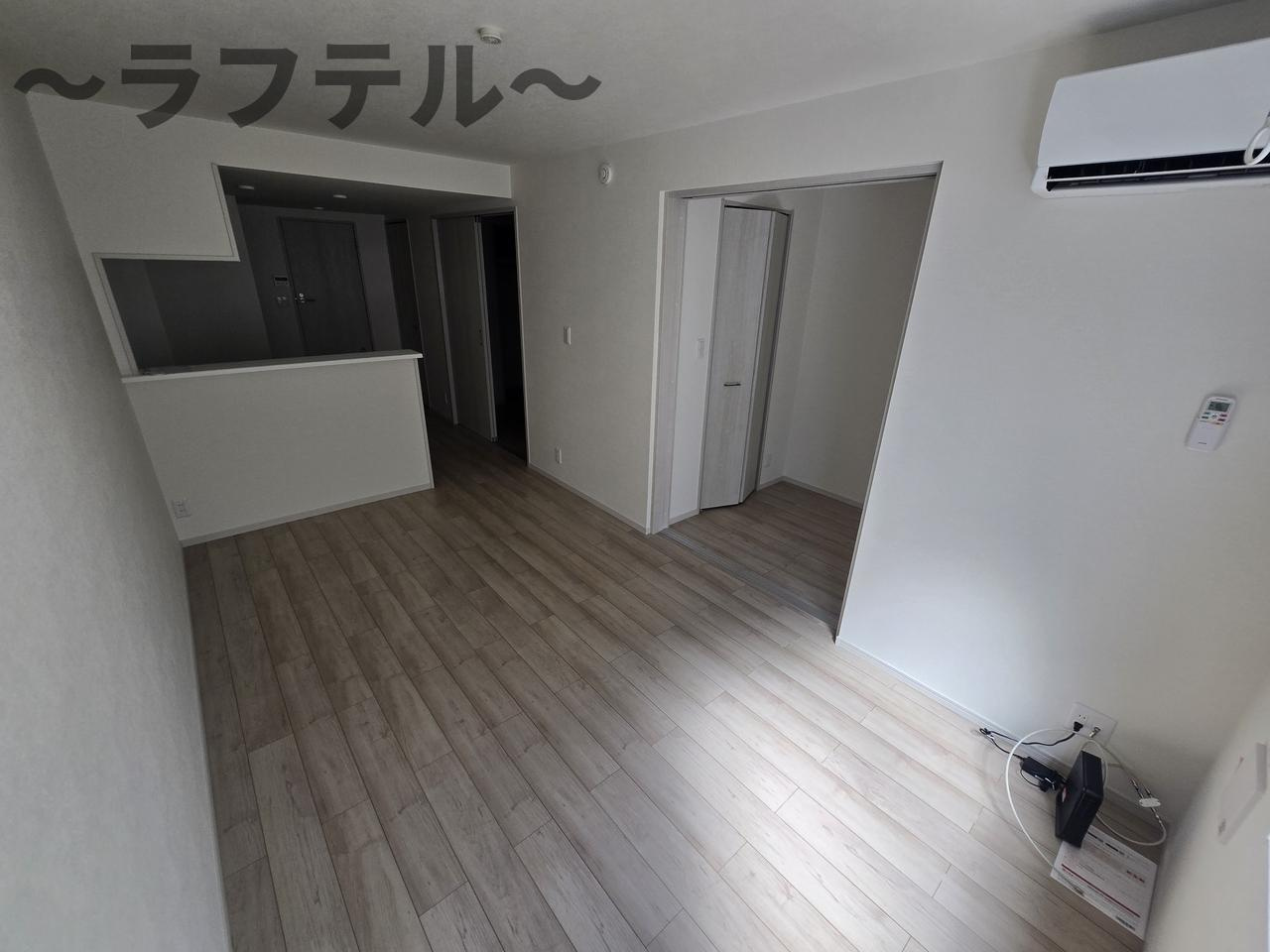 KEIAI RESIDENCE 新所沢の居間・リビング|別部屋イメージ写真