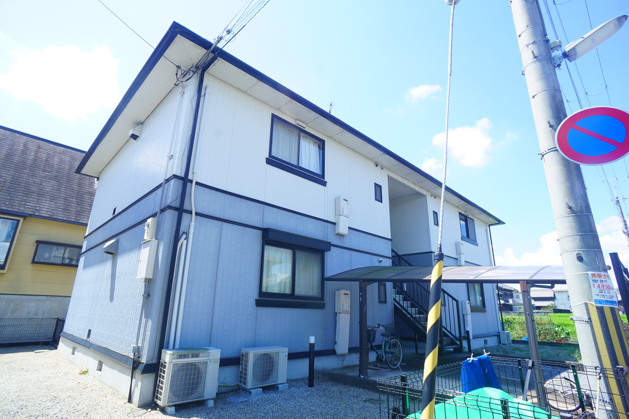 シャンピア平城Ⅰの外観