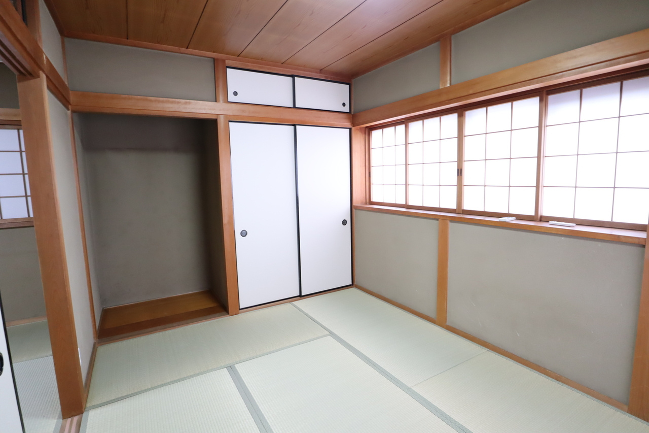 香芝市磯壁３丁目の一戸建ての和室