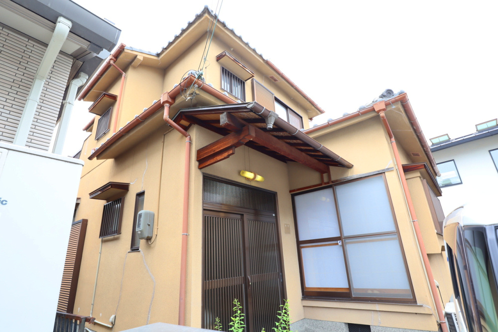 香芝市磯壁３丁目の一戸建ての外観
