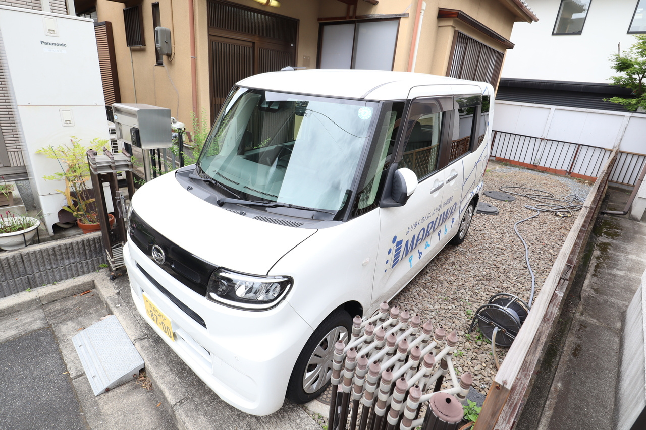 香芝市磯壁３丁目の一戸建ての駐車場