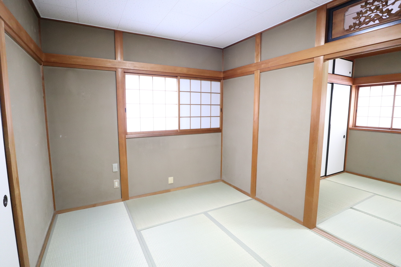 香芝市磯壁３丁目の一戸建ての和室