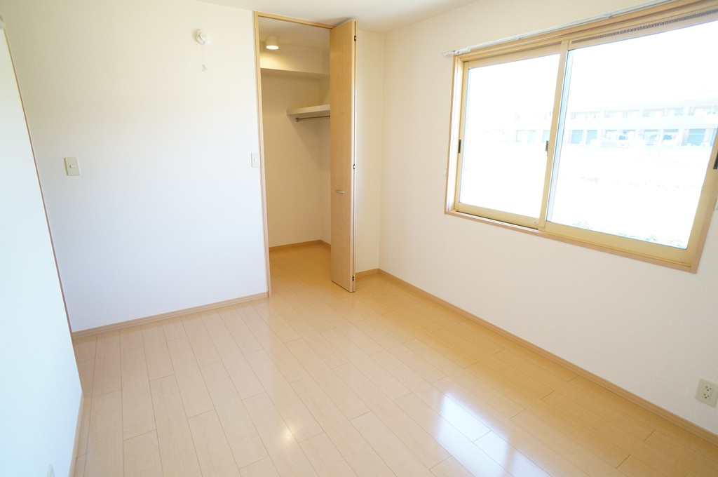 ロジュマン葛城Ｂ棟の洋室