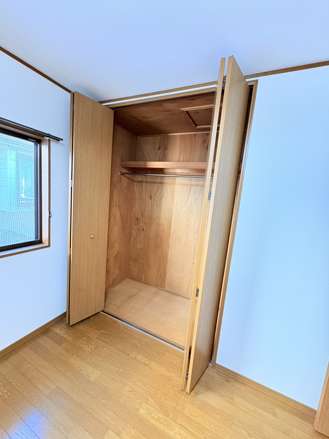 屋敷町戸建の収納