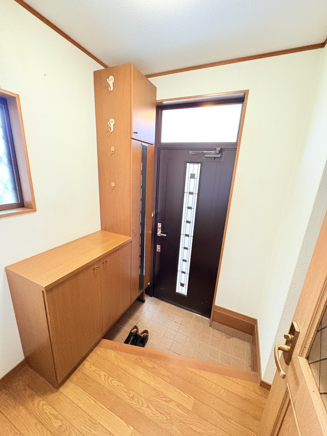 屋敷町戸建の玄関