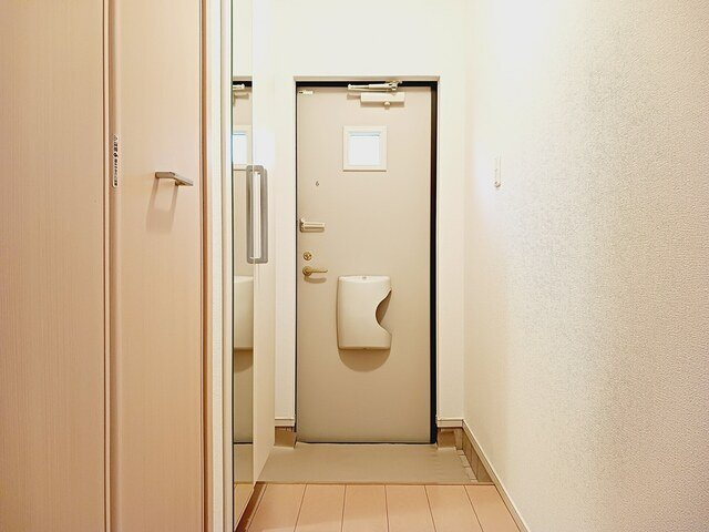 キャンディッドの玄関