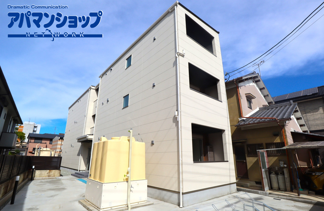 ジーメゾン郡山ネクサスの外観