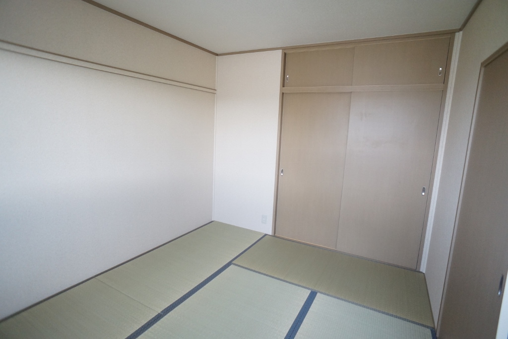 グレースプラザＢ棟の和室