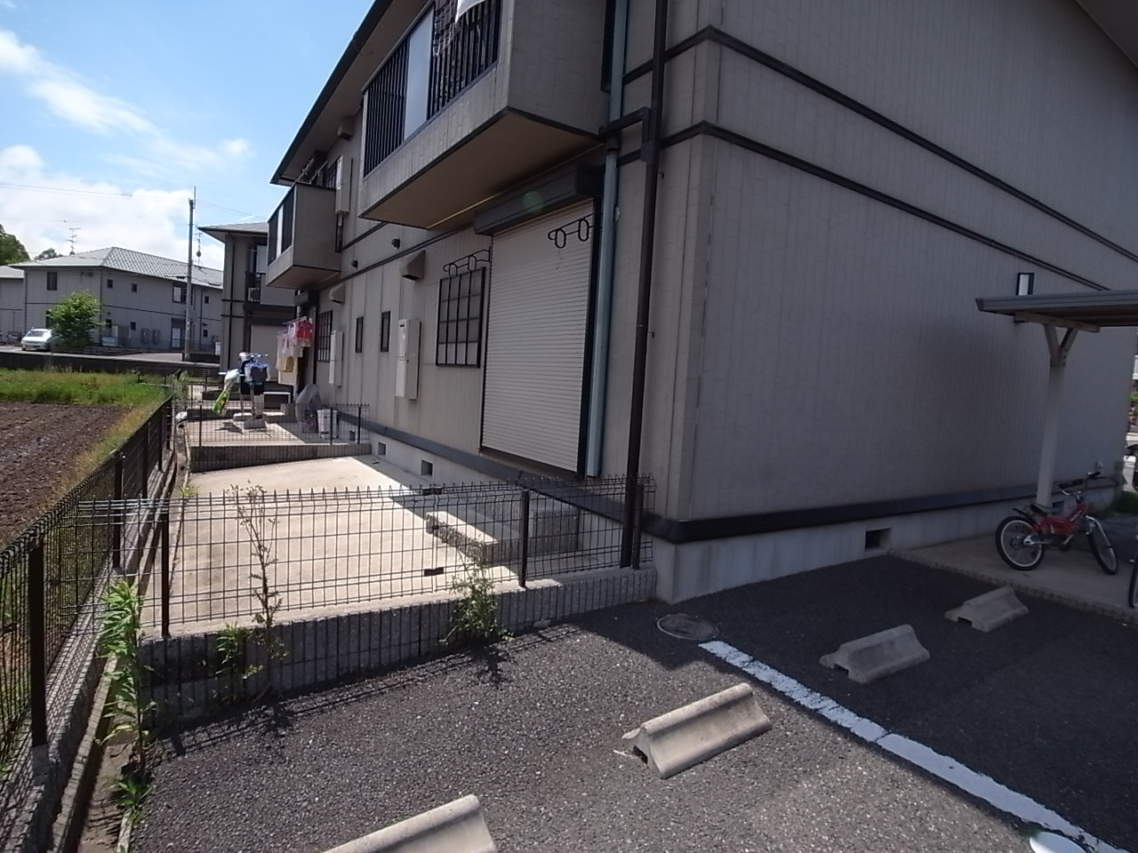 グレースプラザＣ棟のエントランス