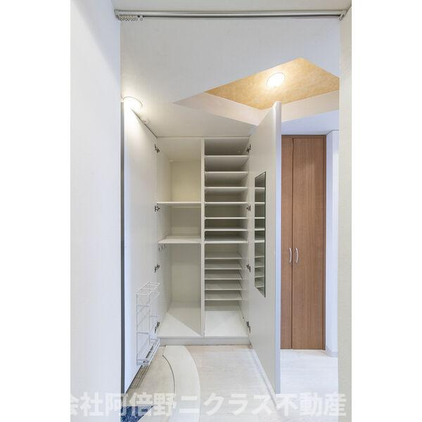 CITY SPIRE上町台の玄関