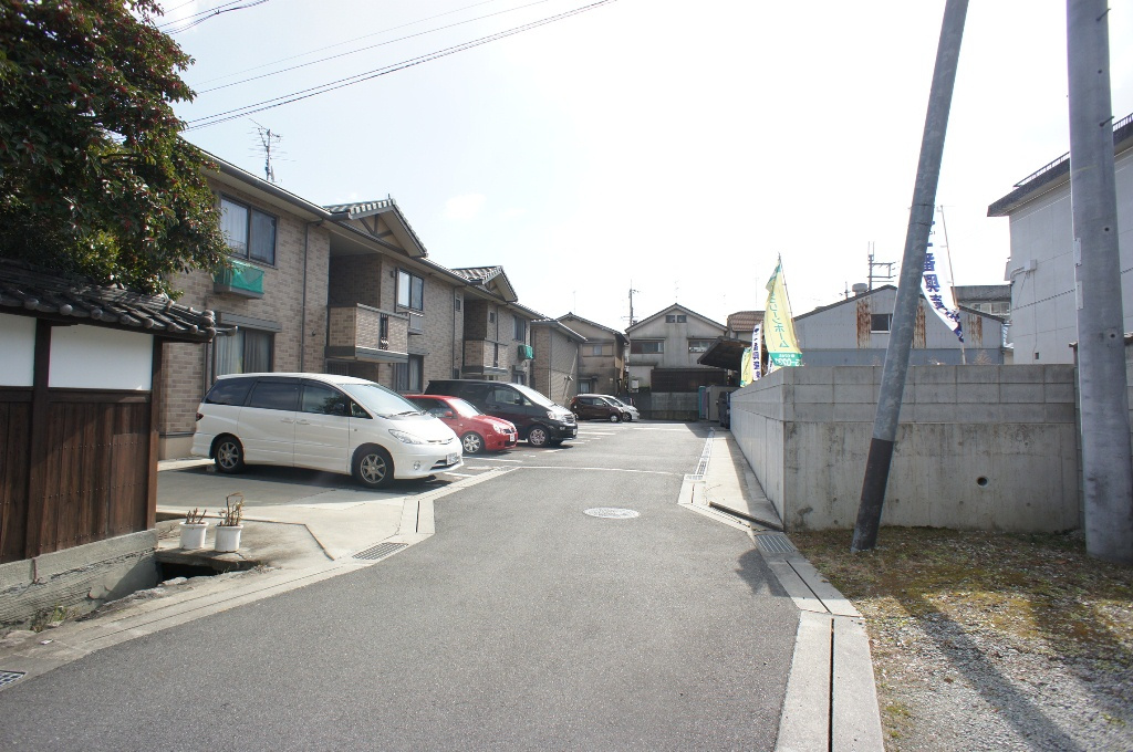 グリーンフィールドＢ棟の駐車場