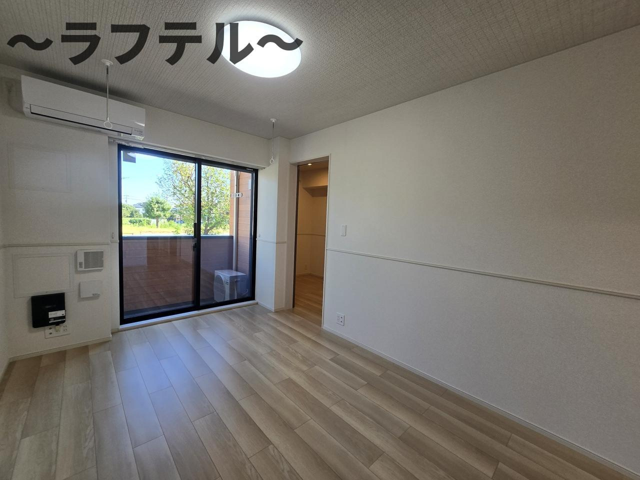 ヒカルサ狭山の居間・リビング|同メーカー施工　別部屋イメージ写真