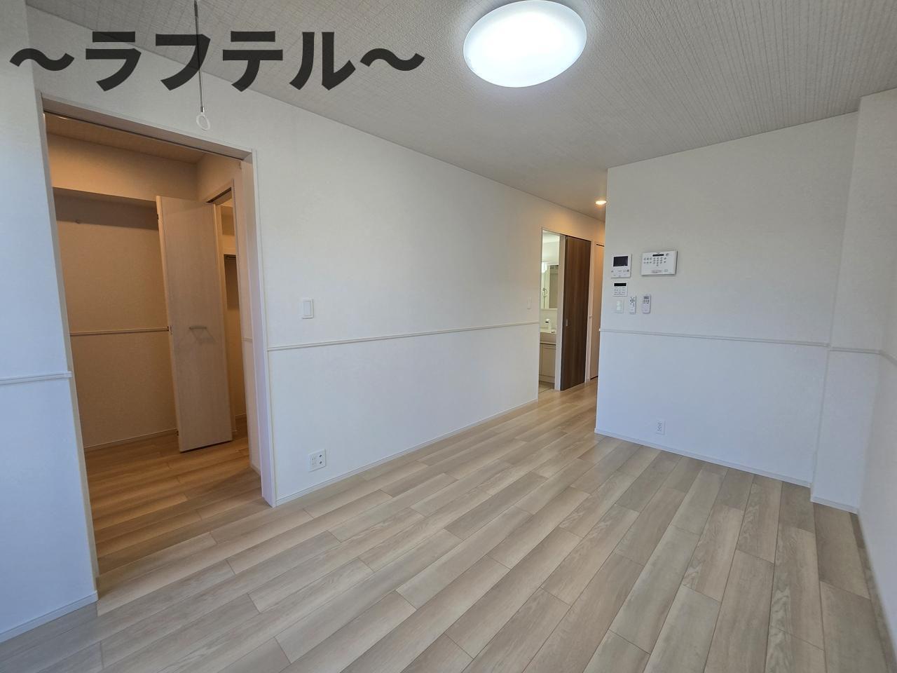 ヒカルサ狭山の居間・リビング|同メーカー施工　別部屋イメージ写真