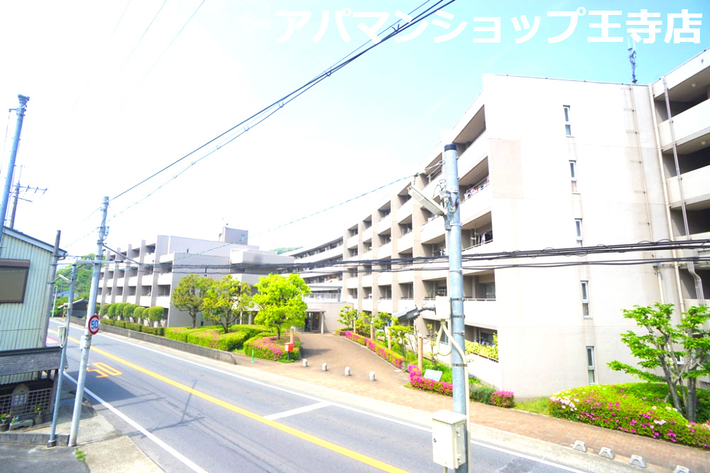 グランデージ王寺の外観