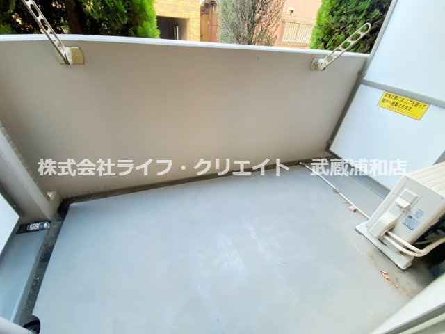 プレスティージュのバルコニー|別号室の参考写真です。