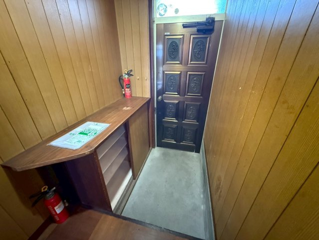 南紀寺5丁目貸家(M)の玄関