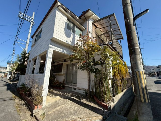 南紀寺5丁目貸家(M)の駐車場