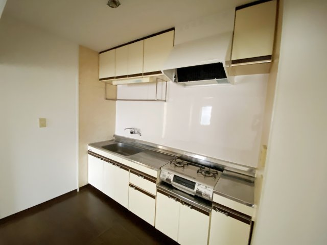 プリンシパル浦和のキッチン|別号室の参考写真です。