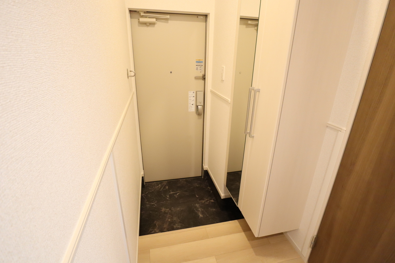 ラヴィエールⅡの玄関