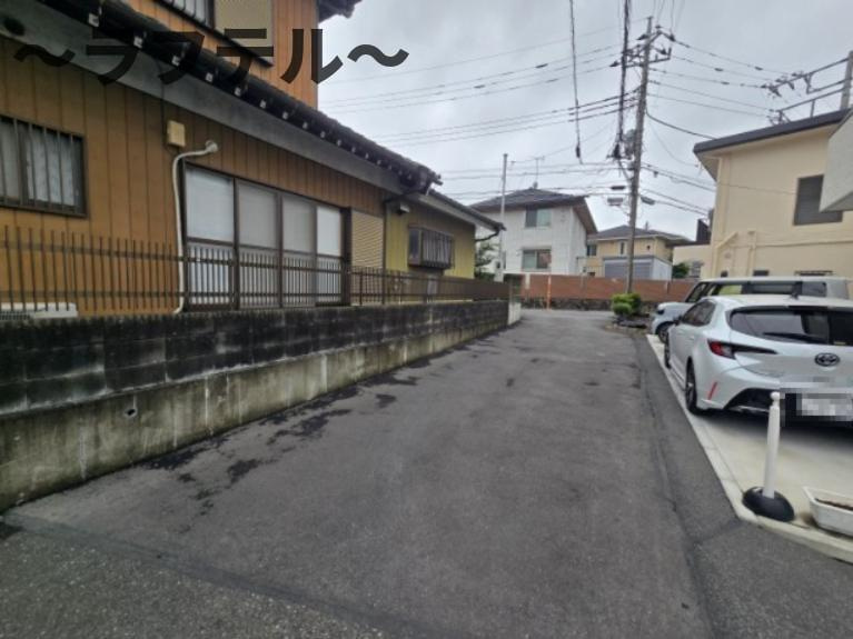 モンレーブAの周辺