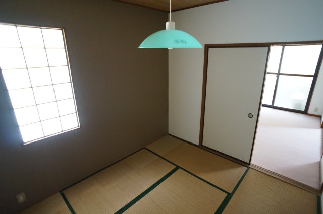 コーポ綿町の和室