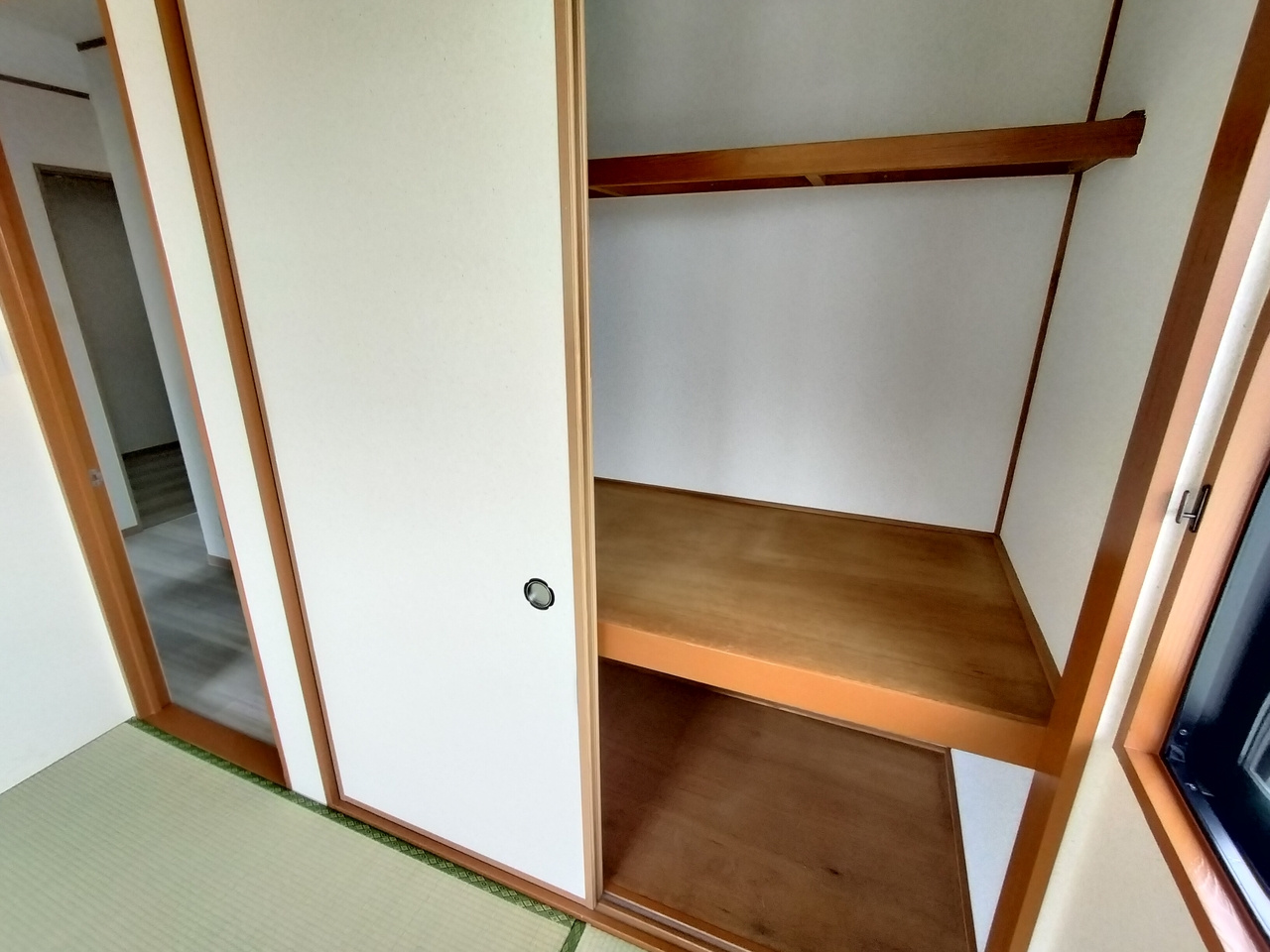 コンフォート朱雀Ⅵの収納|便利な収納スペースです